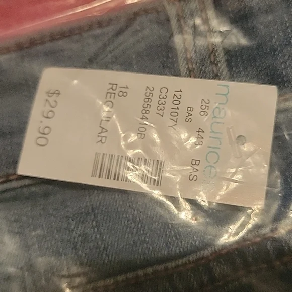 4 pairs of maurices pants. - Picture 3 of 10